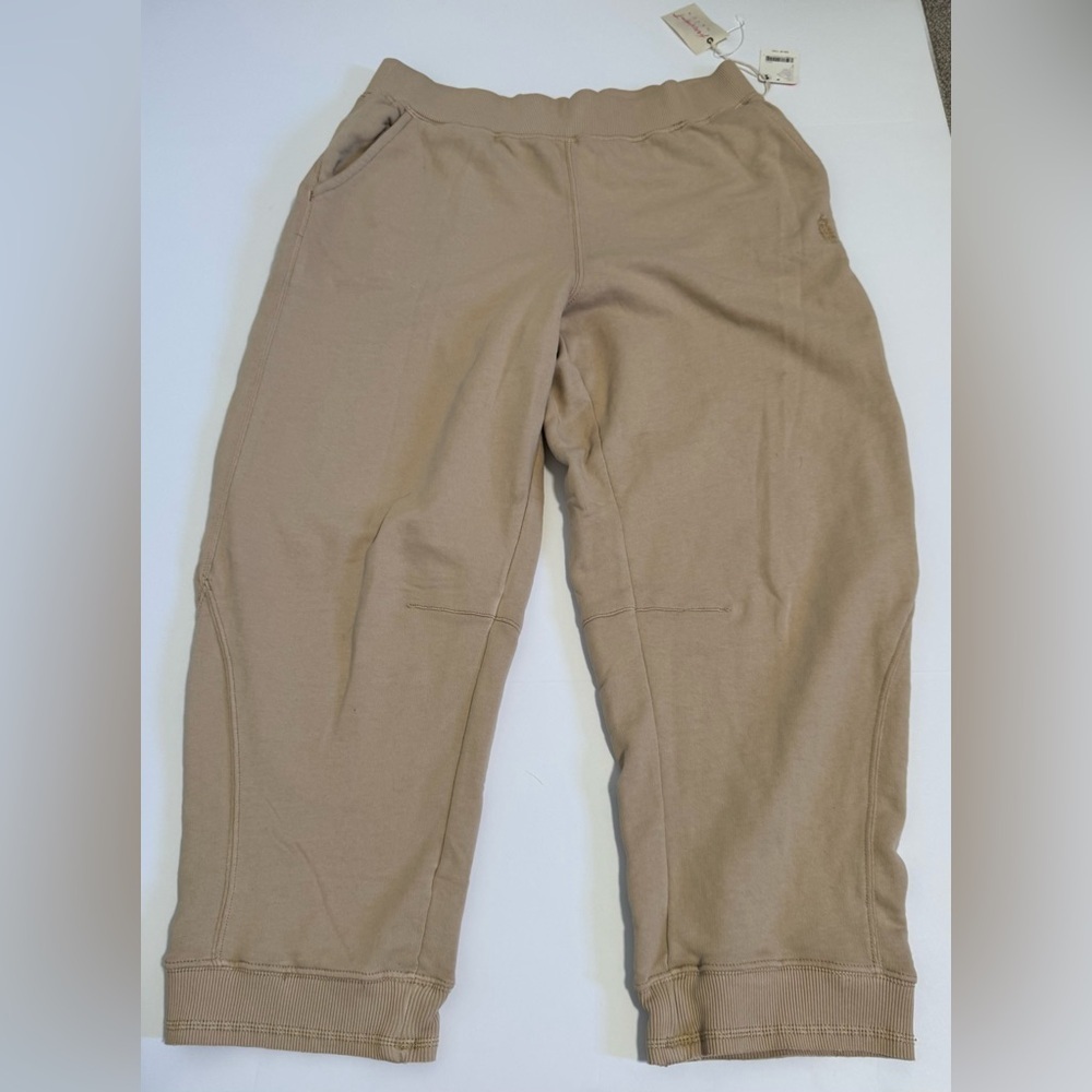 Free people movement Deseret sand sweat pants size large NWT